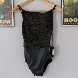 Suffolk Leotard, Size Medium Adult, Black, New